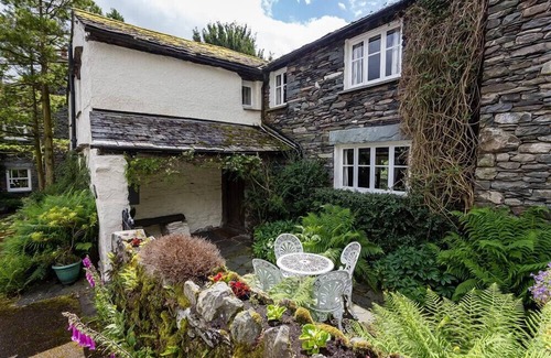 Troutbeck Cottage | HIGH FOLD, romantic, with a garden in Ambleside