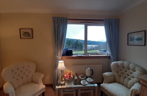Balnain Bed & Breakfast | High March