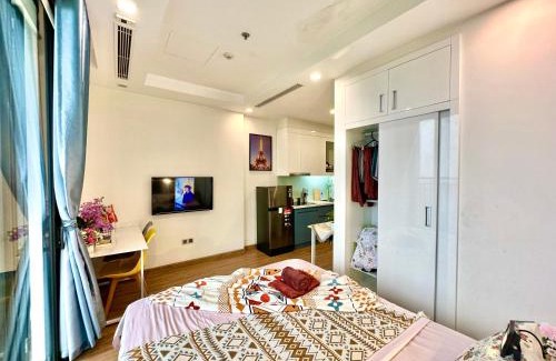 Tu Liem Apartment | High Quality Studio In Vinhomes Green Bay Near My Dinh And Keangnam