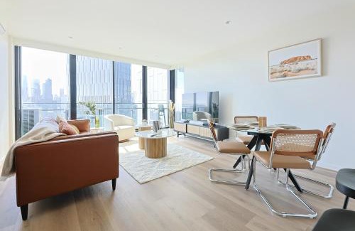 Southbank Apartment | High-Rise Platinum Tower Residence