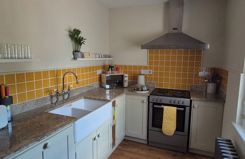 Llangattock Apartment | High spec, self contained apartment with garden in Georgian Manor House