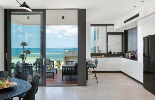 Kerem HaTeimanim Apartment | High Standing at Hayarkon by HolyGuest