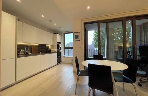 Spitalfields Apartment | High Standing Flat Spitalfields/liverpool st