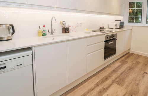Cowes Cottage | High Tide