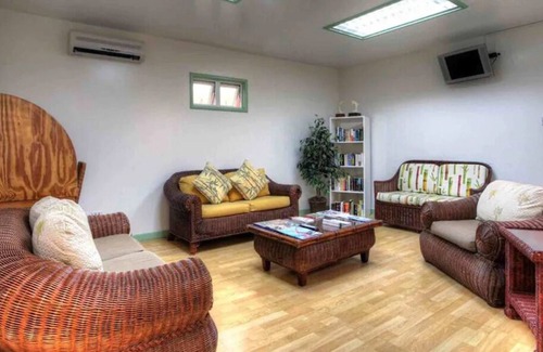 Worthing House | High Tides and Good Vibes! 3 Home-like Units w/Private Balconies! Outdoor Pool