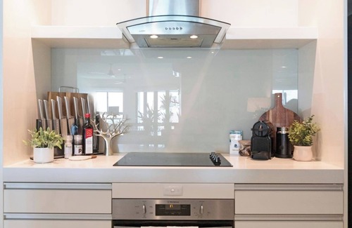 Darwin City Centre Apartment | High Top Retreat City Chic With Ocean Outlooks