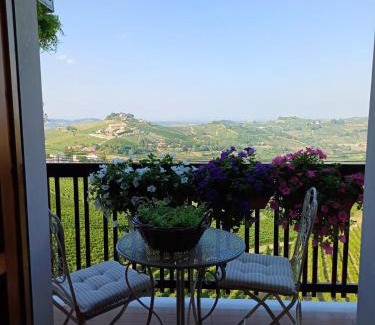 Castel Rocchero Apartment | High Views at Castel Rocchero