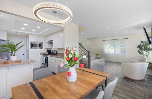 Dana Point House | Highcrest Retreat – Stylish 3BR w/Patio, BBQ & Family Comforts