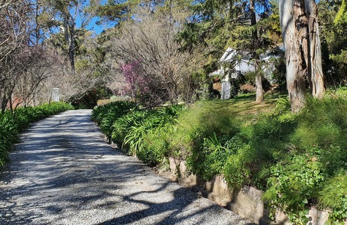 Bowral House | Highcroft House, Bowral - Get Closer to Nature