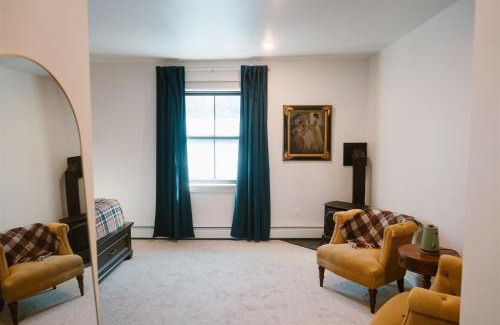 Hillside East Bed & Breakfast | Highland Glen Lodge