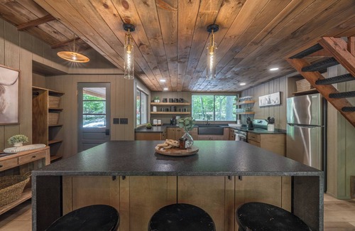 Innsbrook Ski Chalet | Highland Hideaway by Innsbrook Vacations!