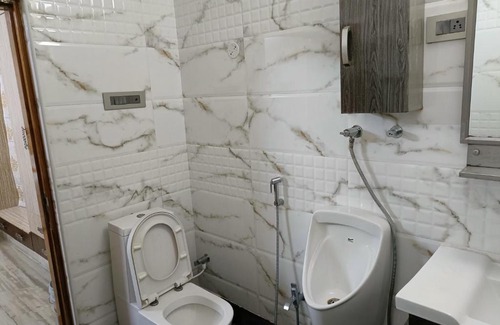 Tirupati Apartment | Highland home stay