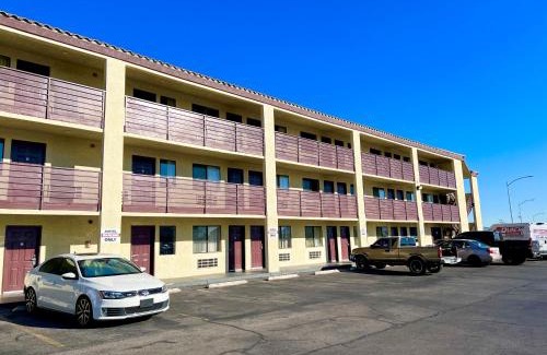 Enterprise Hotel | Highland Inn Las Vegas