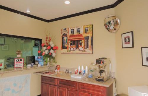 Enterprise Hotel | Highland Inn Las Vegas