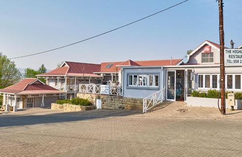 Clarens Bed & Breakfast | Highland Quarters