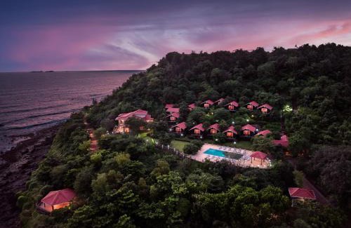 Devbag Hotel | Highland Sarovar Portico Sindhudurg