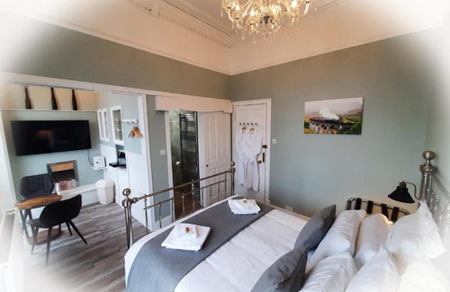 Rothesay Bed & Breakfast | Highlander House Boutique Hotel