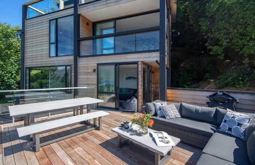 Queenstown Apartment | Highlands Apt Stunning Lake Mountain Views