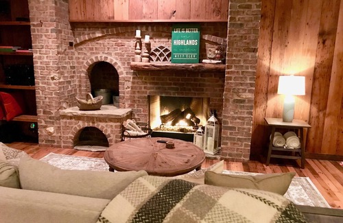 Cashiers House | Highlands Happy Place