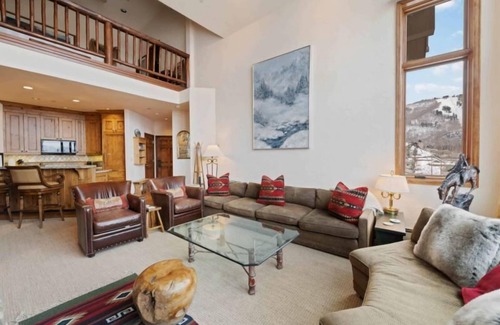 Highlands Townhomes Condo | Highlands Lodge 401 - 3 Bedroom Residence
