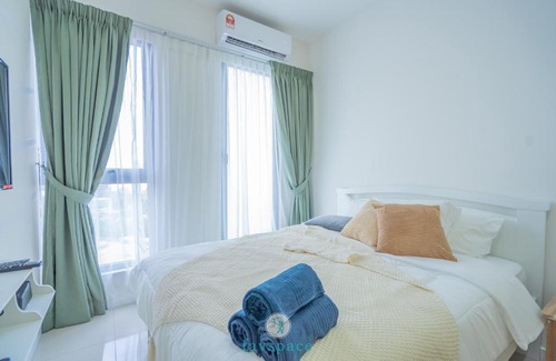 Petaling Jaya Apartment | HighPark Suites Kelana Jaya by FavSpace