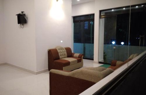 Kumily Bed & Breakfast | Highrange Plaza