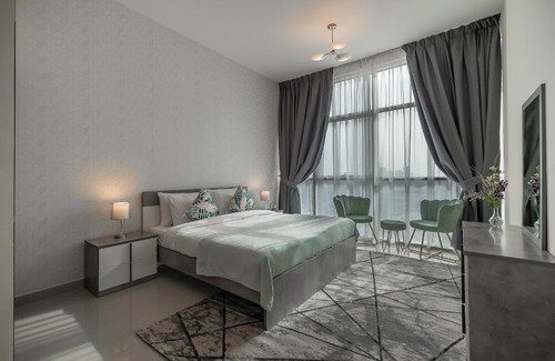 Jumeirah Village Apartment | HiGuests - Oudah Tower