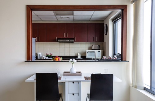 Dubai Marina Apartment | HiGuests - Time place