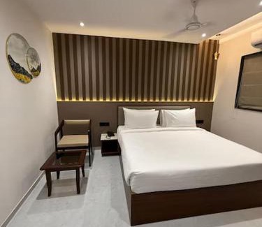 Raipur Hotel | Hiive by Convivial Hotels