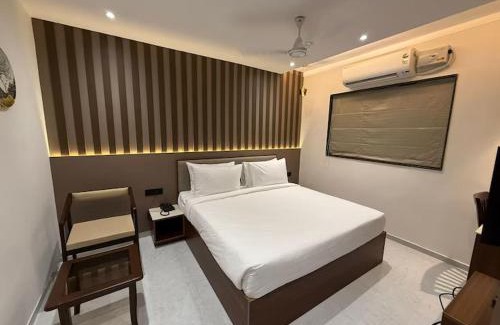 Raipur Hotel | Hiive by Convivial Hotels