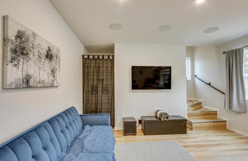 Tyler House | Hike and Explore 60-Acre Outdoor Retreat in Tyler!