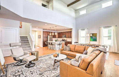 Grand Elk Ranch House | Hike and Ski Stunning Home with Hot Tub in Granby!