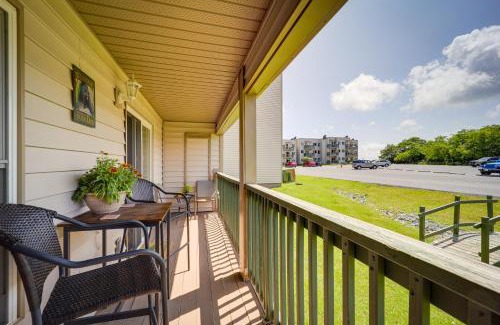 Banner Elk Apartment | Hike, Bike and Fish Condo with Deck in Beech Mountain