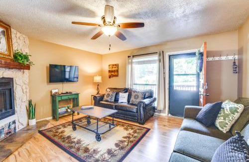 Red River Apartment | Hike, Bike and Ski Red River Condo with Spa Access