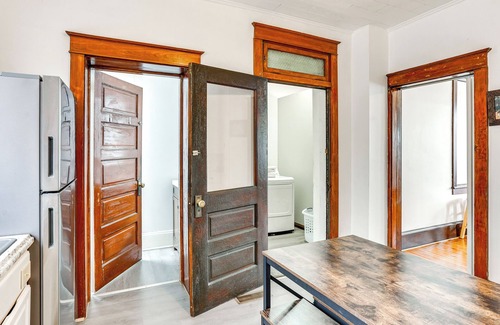 Rohrerstown House | Hike, Shop & Explore: Home 1 Mi to Dtwn Lancaster!