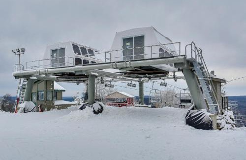 Lackawaxen House | Hike, Swim and Ski Home with Deck in Lackawaxen