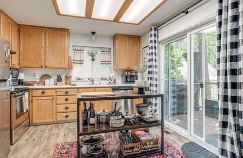 Twain Harte Cottage | Hike, Swim & Golf: Home Near Dtwn Twain Harte