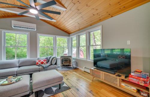 Sherman House | Hiking Trails On-Site Wooded New Millford Escape!