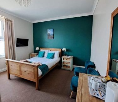 Tenby Bed & Breakfast | Hildebrand Guest House
