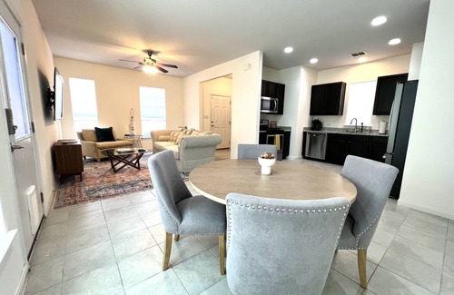 Kyle House | Hill Country Gateway