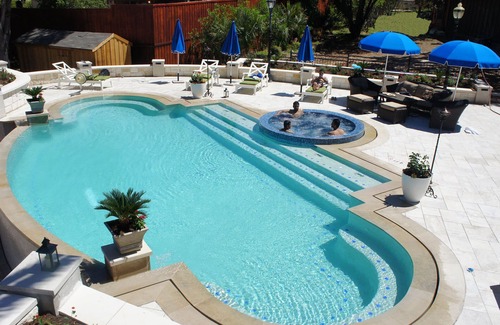 Buchanan Dam House | Hill Country Paradise Resort at Lake Buchanan - 1hr from Austin