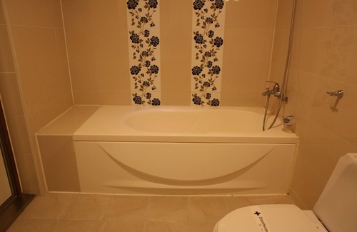 Hoehyeon-dong Hotel | Hill house Hotel