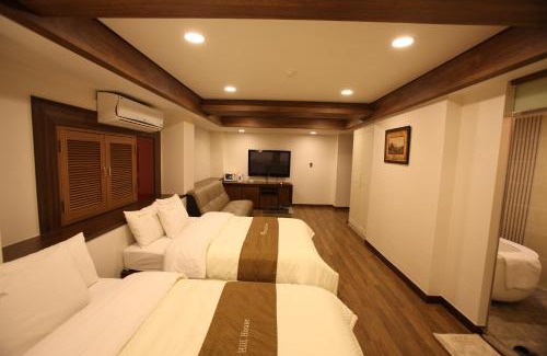 Hoehyeon-dong Hotel | Hill House Seoul Myeongdong