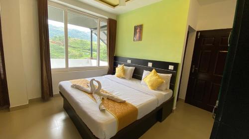 Vagamon House | Hill Monk - Bethany Heights