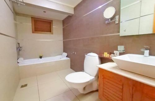 Thrippunithura Hotel | Hill Palace Hotel & Spa