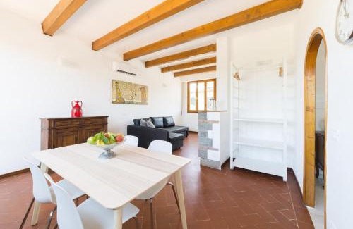 Oltrarno Apartment | Hill's view terrace apartment