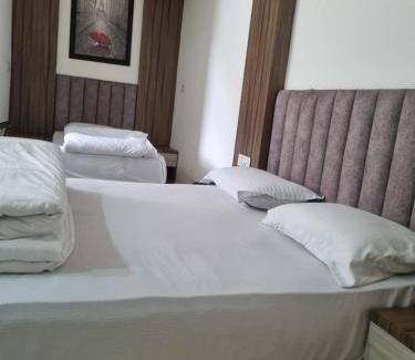 Karnaprayag Hotel | Hill side hotel