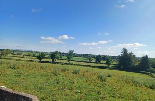 Omagh House | Hill view Cottage