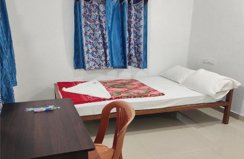 Devikolam Villa | Hill View Cottage Munnar