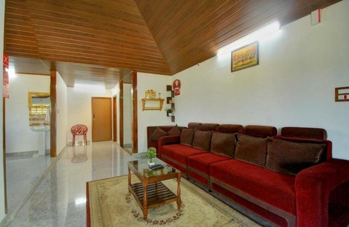 Madikeri House | Hill View Homestay Madikeri Coorg 3BHK Villa